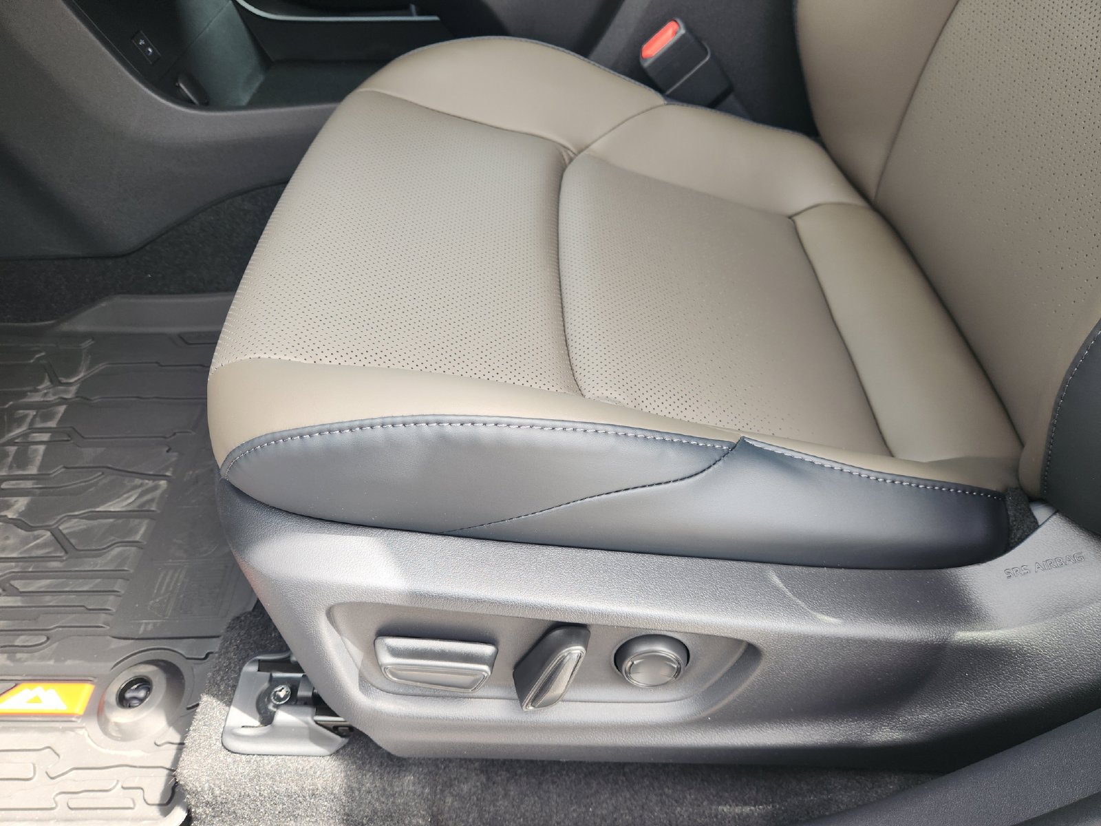 New 2026 Toyota bZ Woodland AWD/4WD image 23