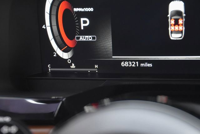 Used 2022 Nissan Pathfinder Platinum w/ Cargo Package AWD/4WD image 22