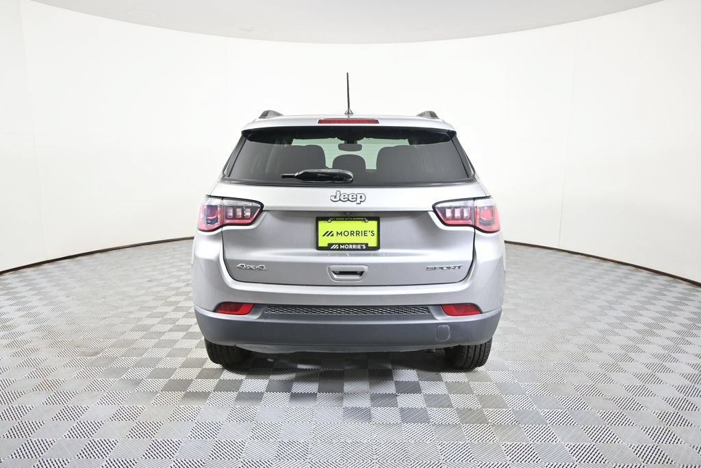 Used 2018 Jeep Compass Sport AWD/4WD image 5