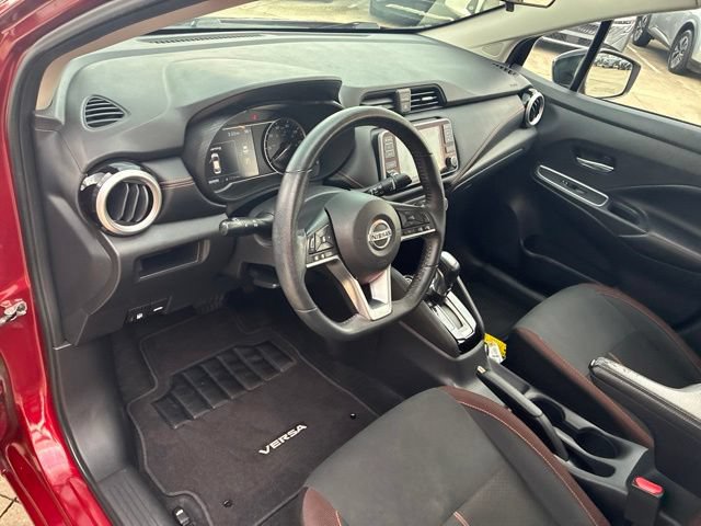 Used 2021 Nissan Versa SR FWD image 18