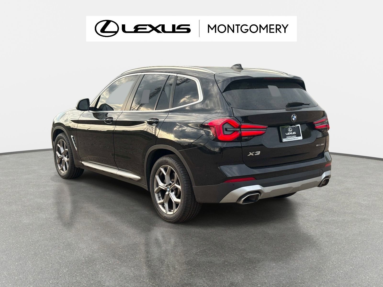 Used 2022 BMW X3 sDrive30i w/ Convenience Package image 5