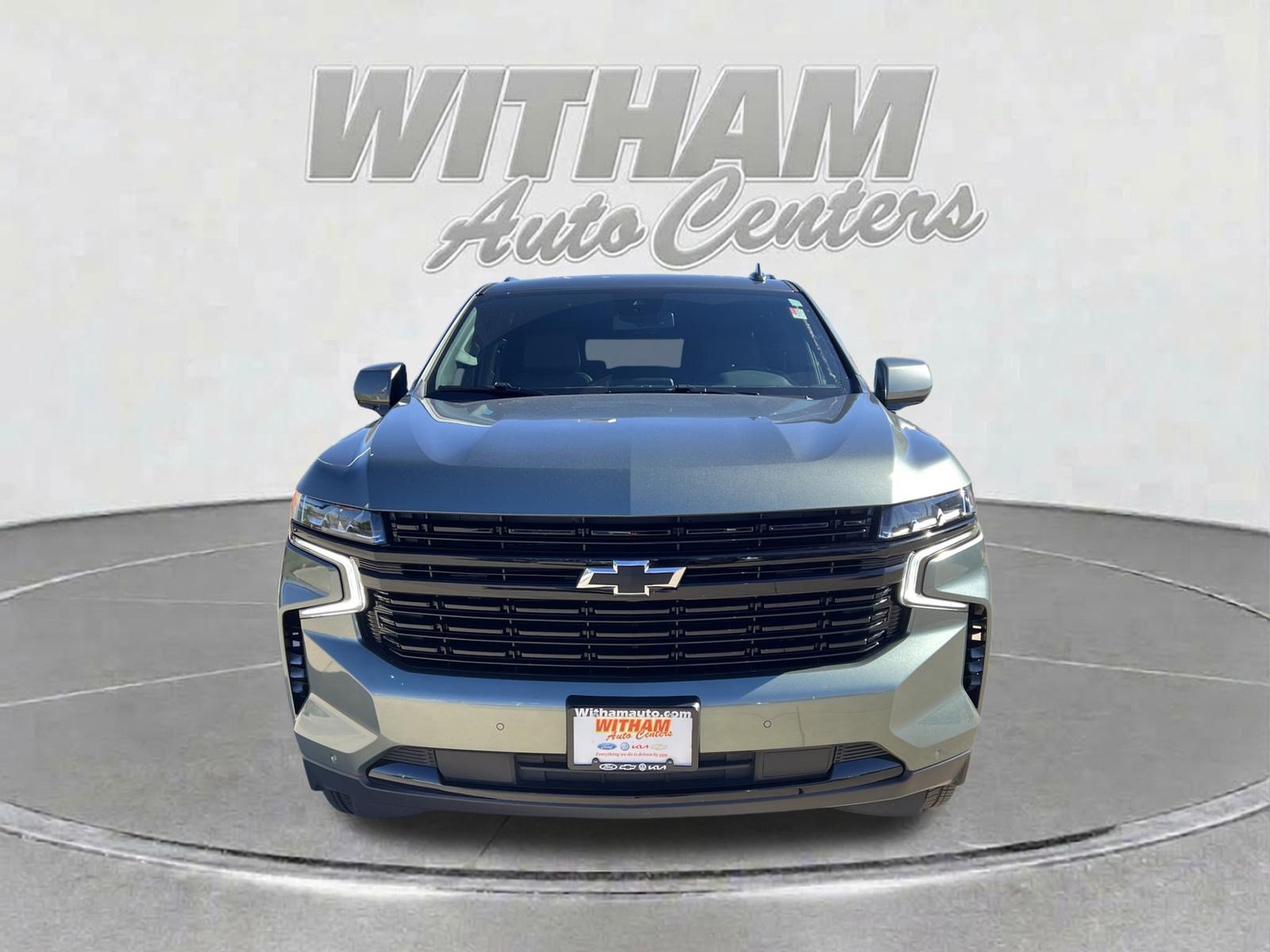 Used 2023 Chevrolet Suburban RST AWD/4WD image 10