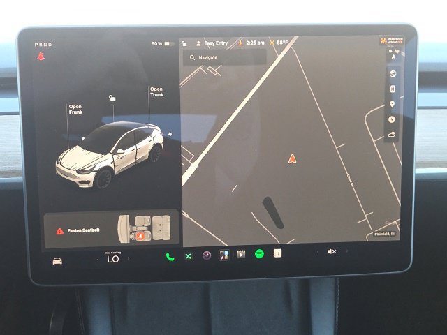 Used 2021 Tesla Model Y Long Range AWD/4WD image 25