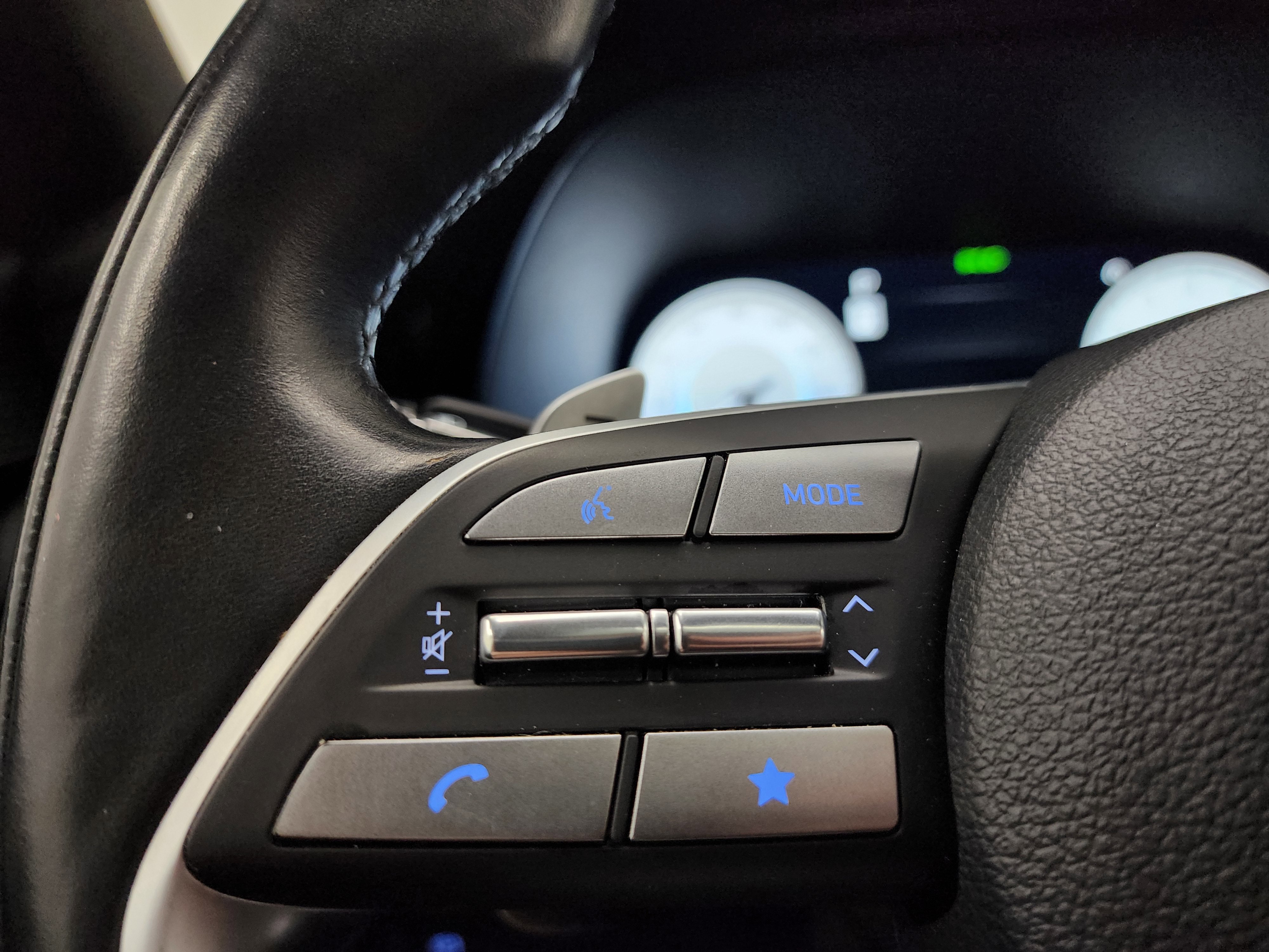 Used 2024 Hyundai Palisade Calligraphy image 18