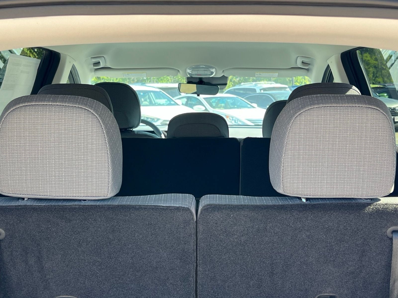 New 2026 Hyundai Ioniq 9 SE AWD/4WD image 15