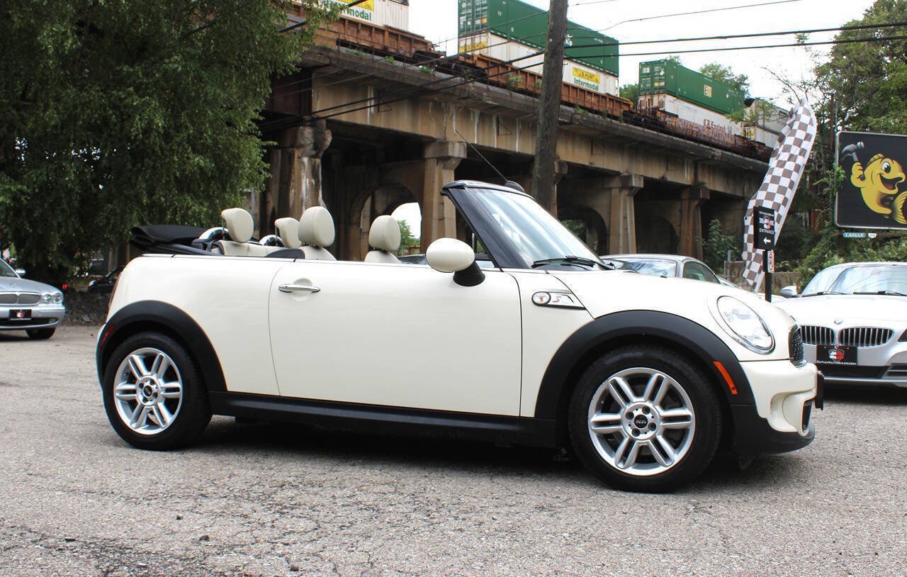 Used 2014 MINI Cooper S FWD image 11