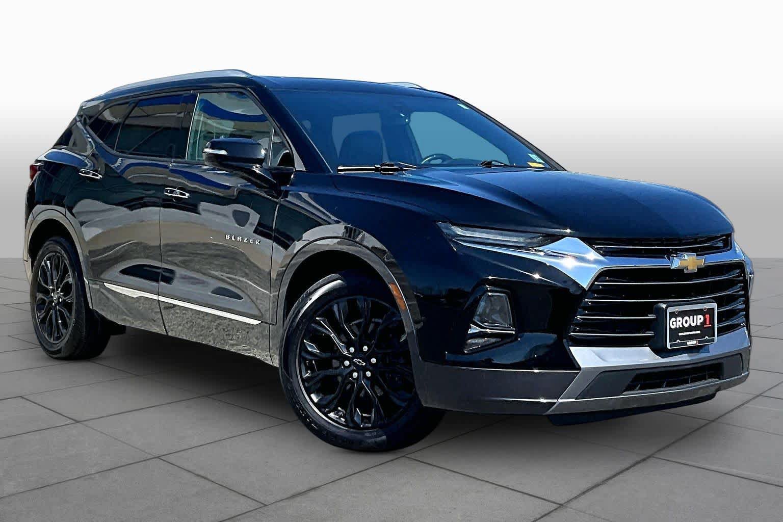 Used 2022 Chevrolet Blazer Premier w/ Enhanced Convenience Package AWD/4WD image 3