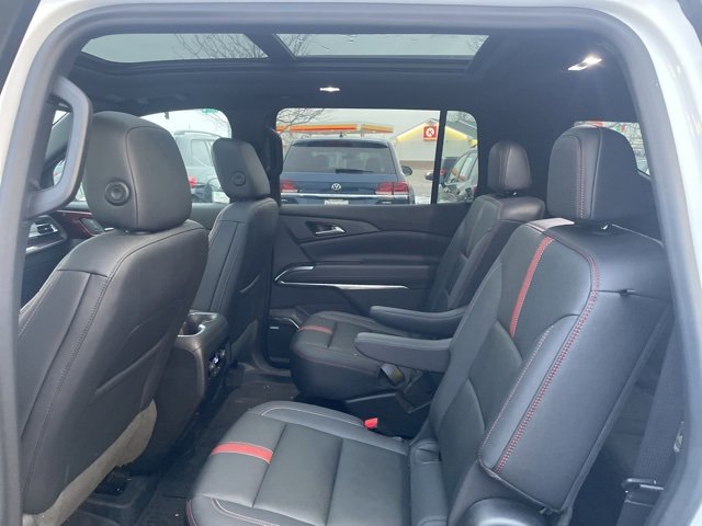 Used 2024 Chevrolet Traverse RS w/ LPO, Floor Liner Package image 8