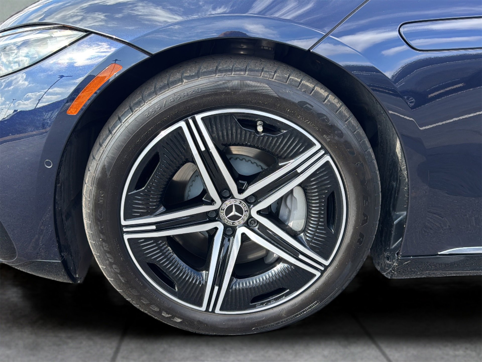 Certified 2023 Mercedes-Benz EQS 450+ 4MATIC Sedan image 9