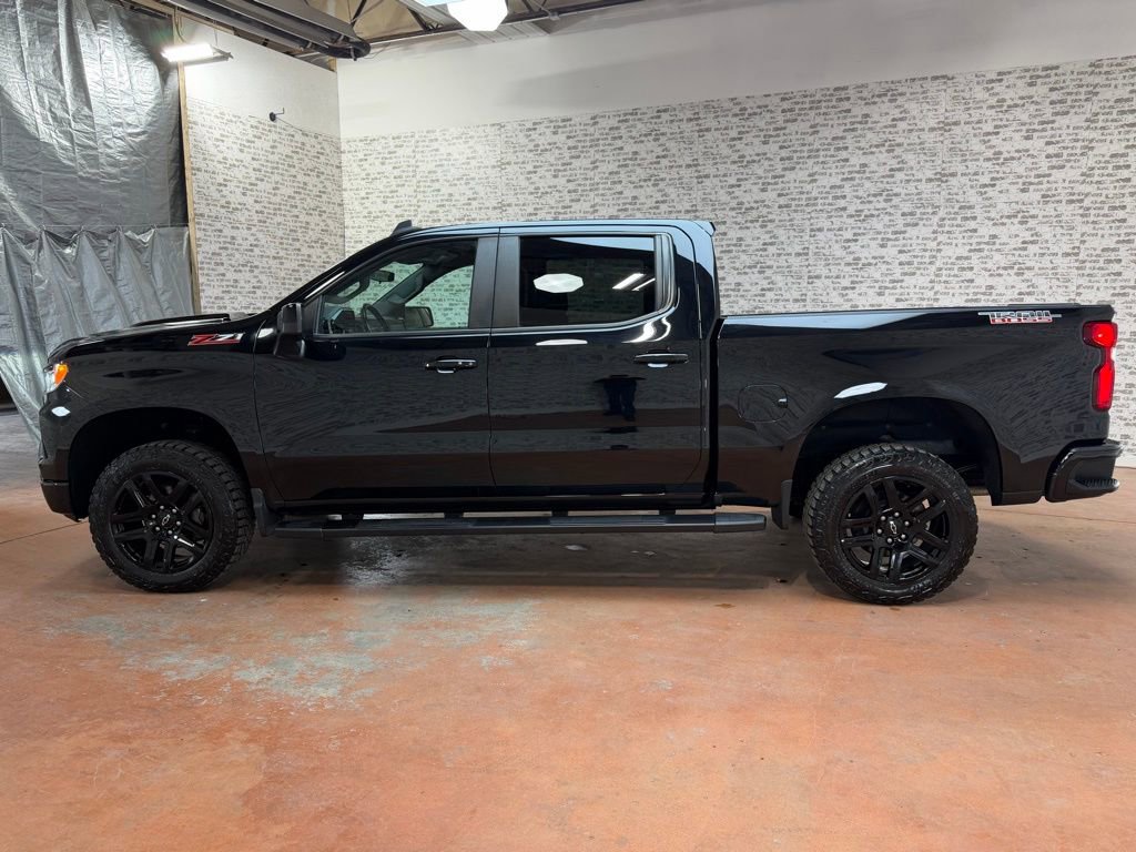 Used 2022 Chevrolet Silverado 1500 LT Trail Boss w/ Protection Package image 4