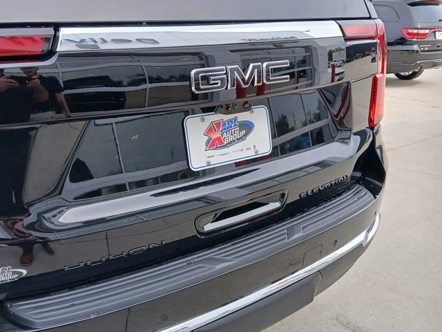 New 2026 GMC Yukon XL Elevation w/ Elevation Premium Package AWD/4WD image 12