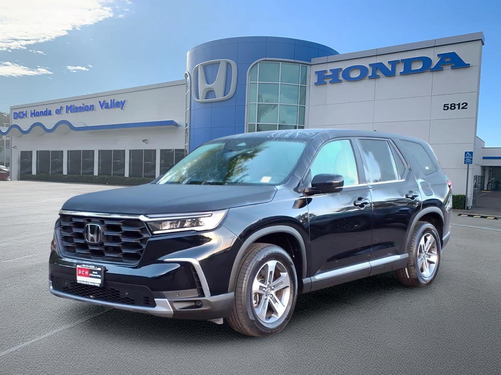 Used 2025 Honda Pilot EX-L image 1