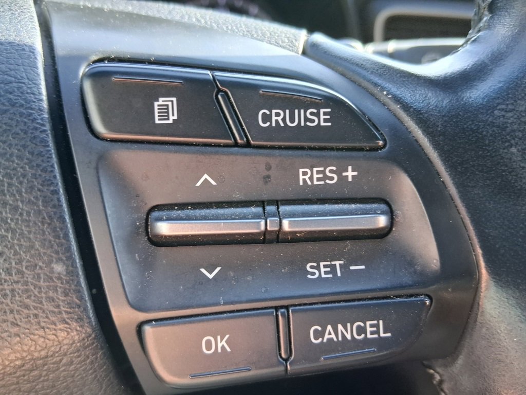 Used 2019 Hyundai Veloster 2.0 Premium image 9