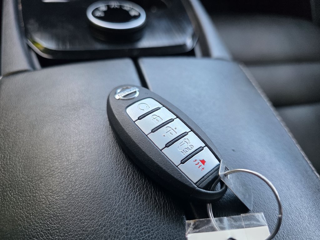 Used 2021 Nissan Rogue SV w/ Premium Package AWD/4WD image 26