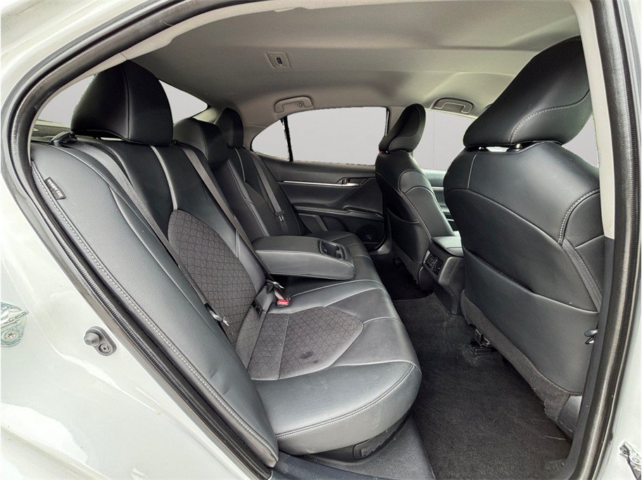 Used 2022 Toyota Camry XSE w/ Cold Weather Package FWD image 37
