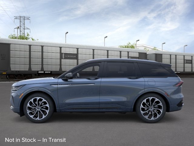 New 2026 Lincoln Nautilus Reserve AWD/4WD image 3