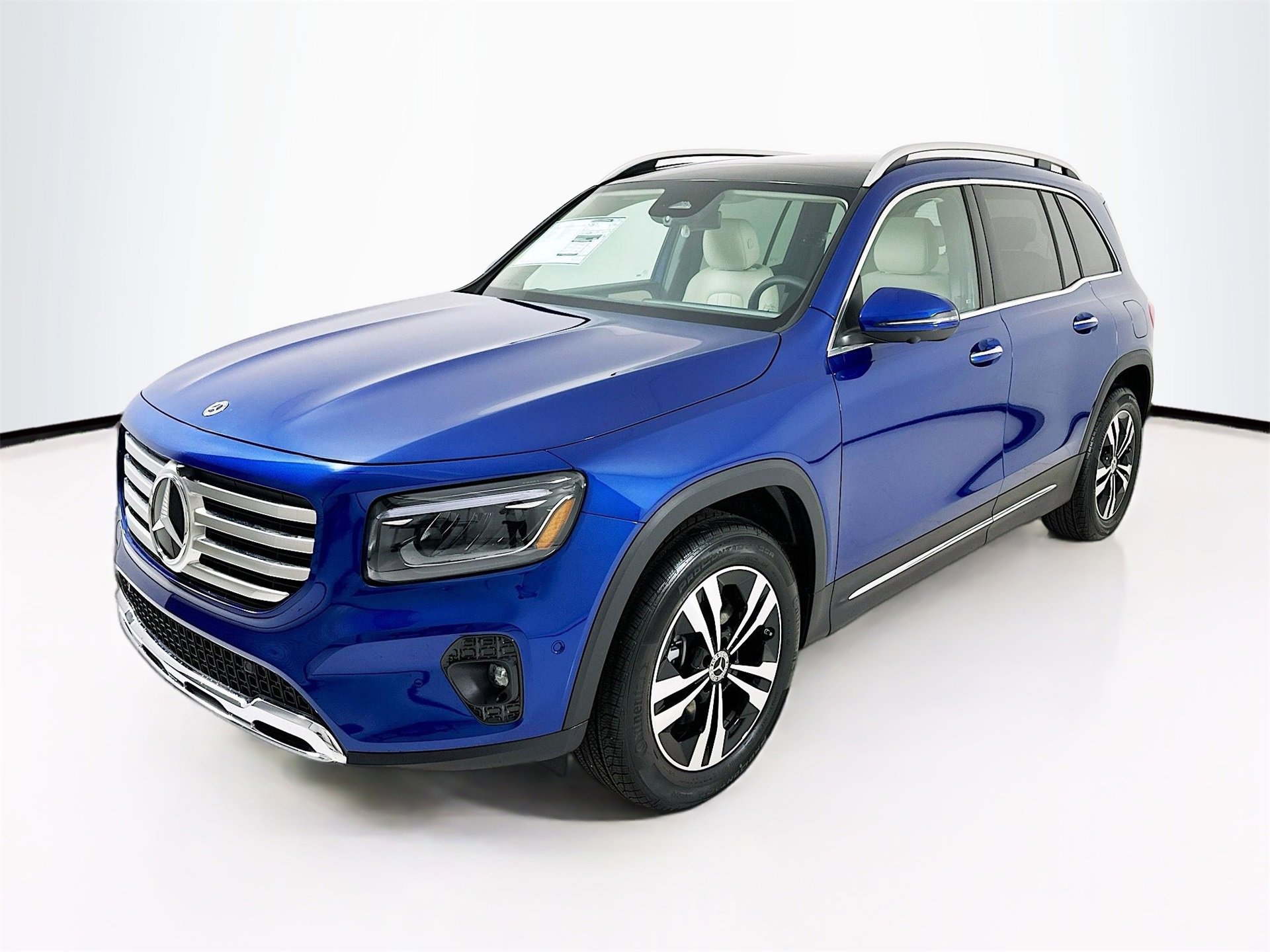 New 2026 Mercedes-Benz GLB 250 image 3