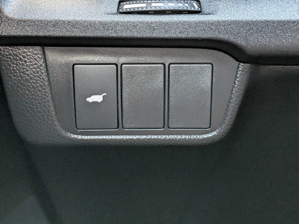 Used 2026 Honda CR-V Sport-L image 37