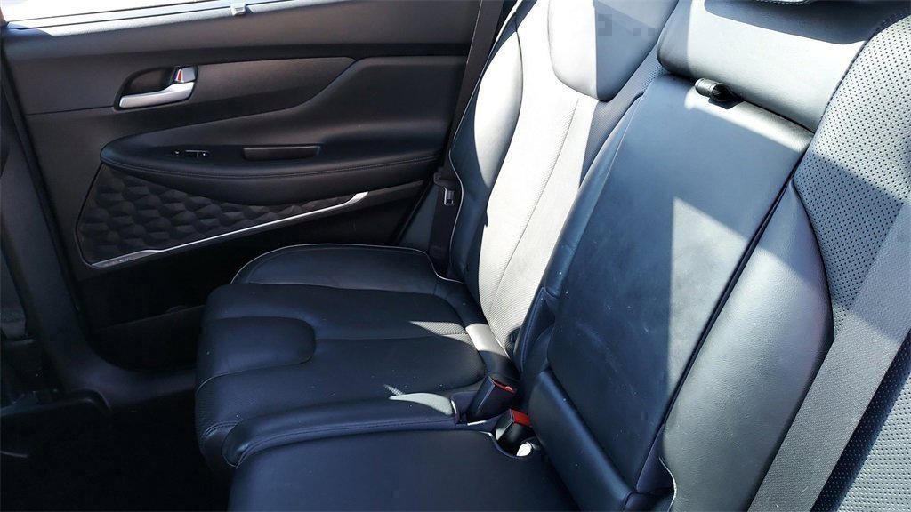 Used 2021 Hyundai Santa Fe Limited image 21