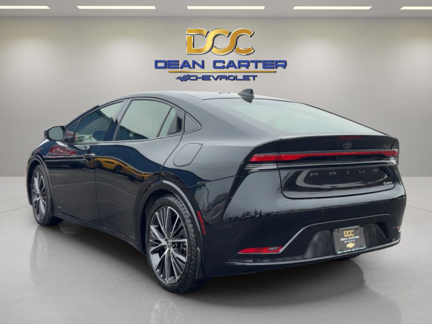 Used 2024 Toyota Prius XLE image 5