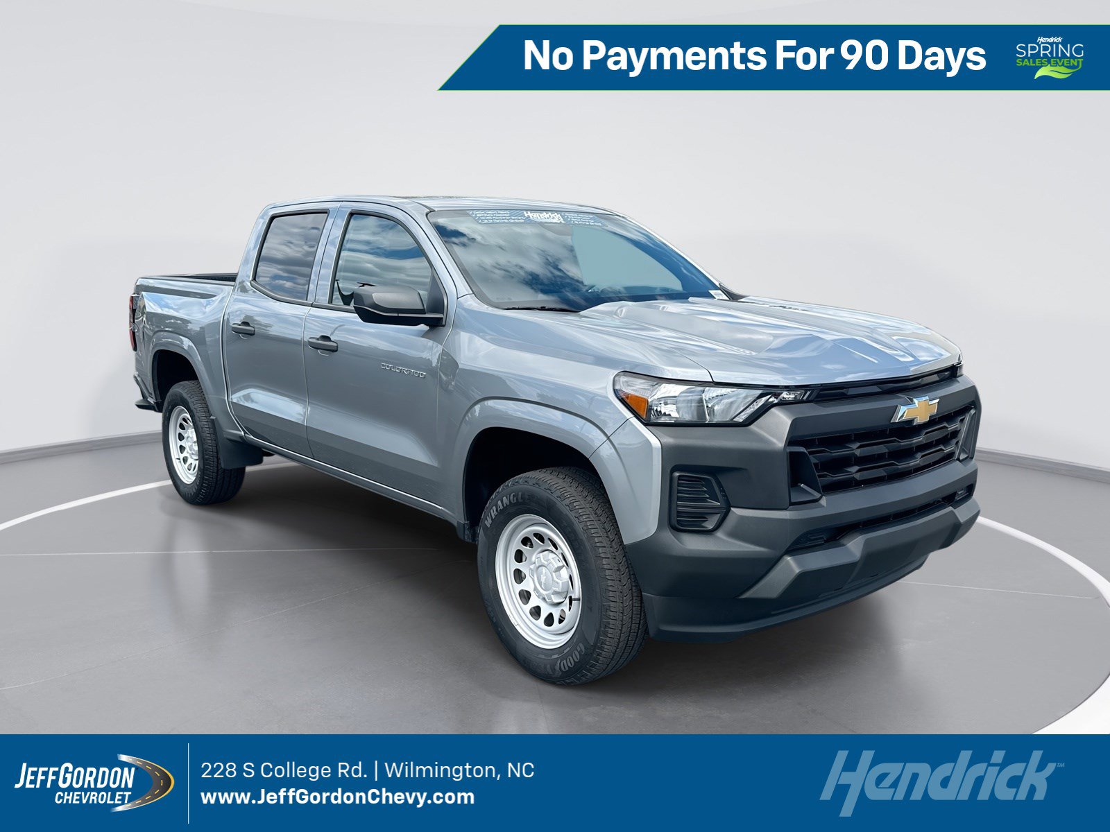 Used 2024 Chevrolet Colorado W/T RWD image 1