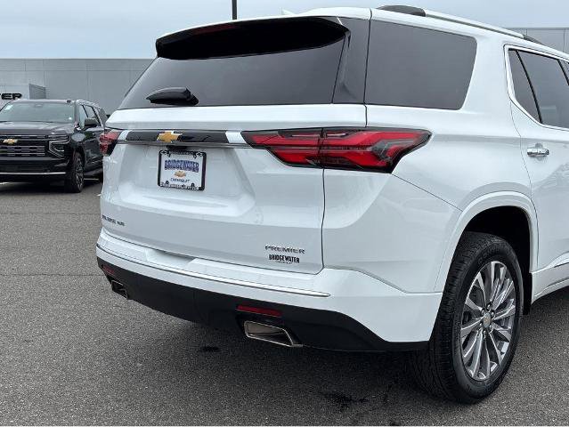 Used 2023 Chevrolet Traverse Premier w/ LPO, Floor Liner Package AWD/4WD image 11