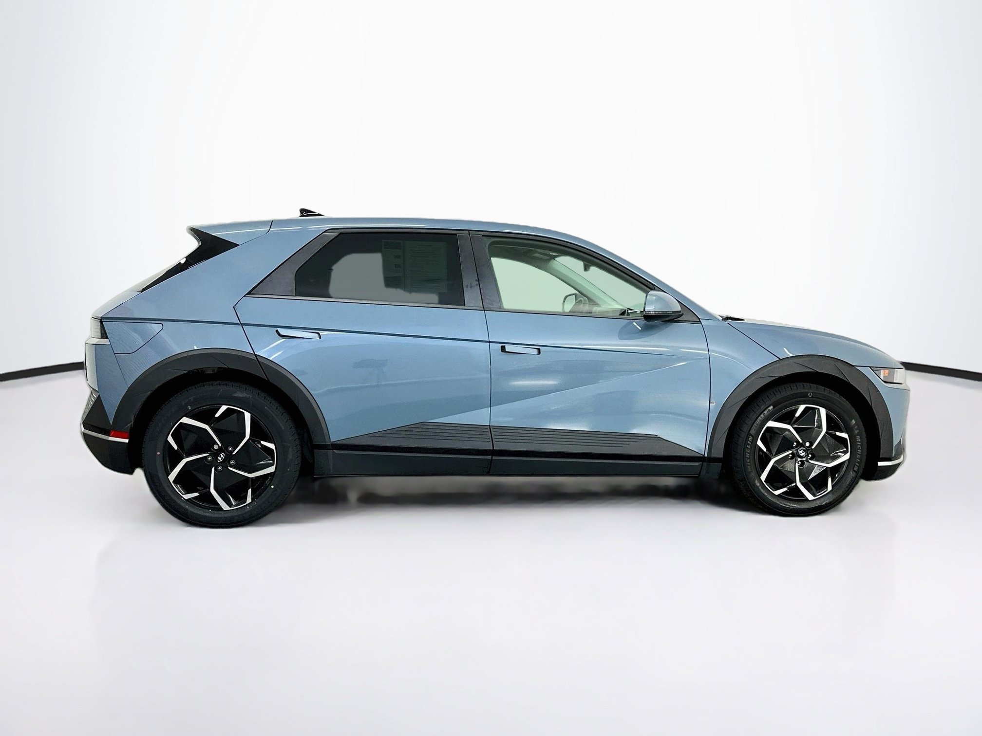 Used 2024 Hyundai Ioniq 5 SEL AWD/4WD image 10