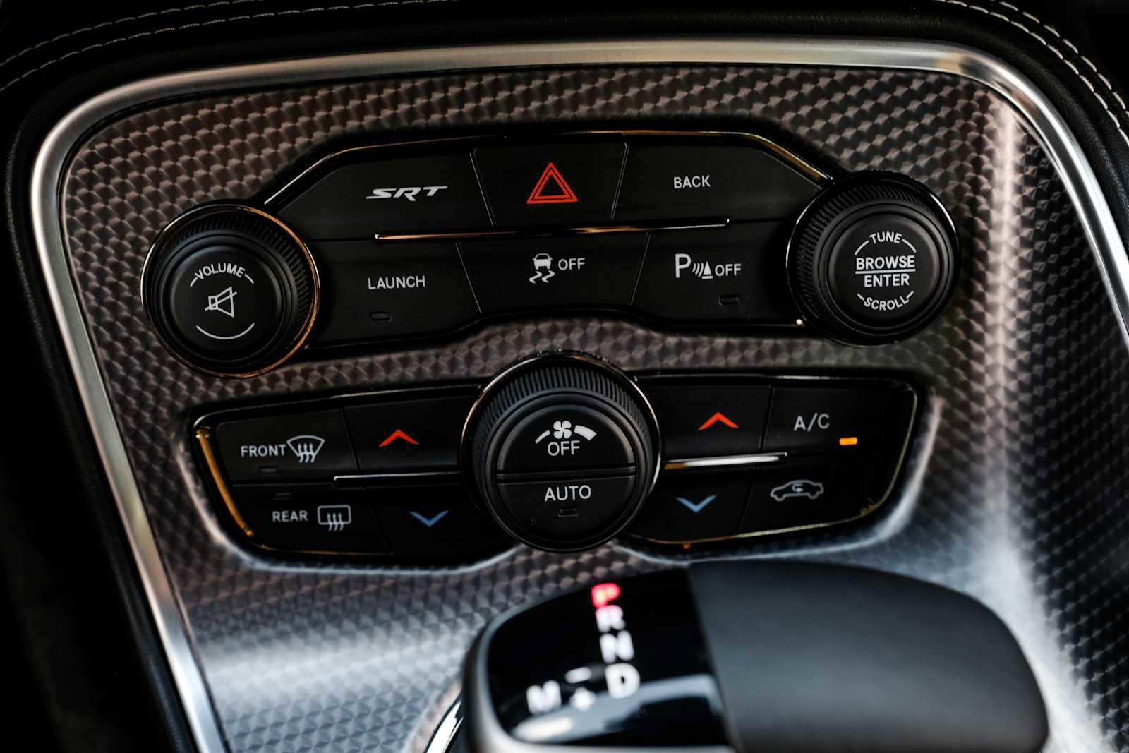 Used 2015 Dodge Challenger SRT Hellcat RWD image 24
