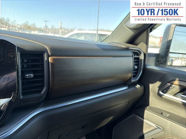 Used 2024 Chevrolet Silverado 3500 High Country image 25