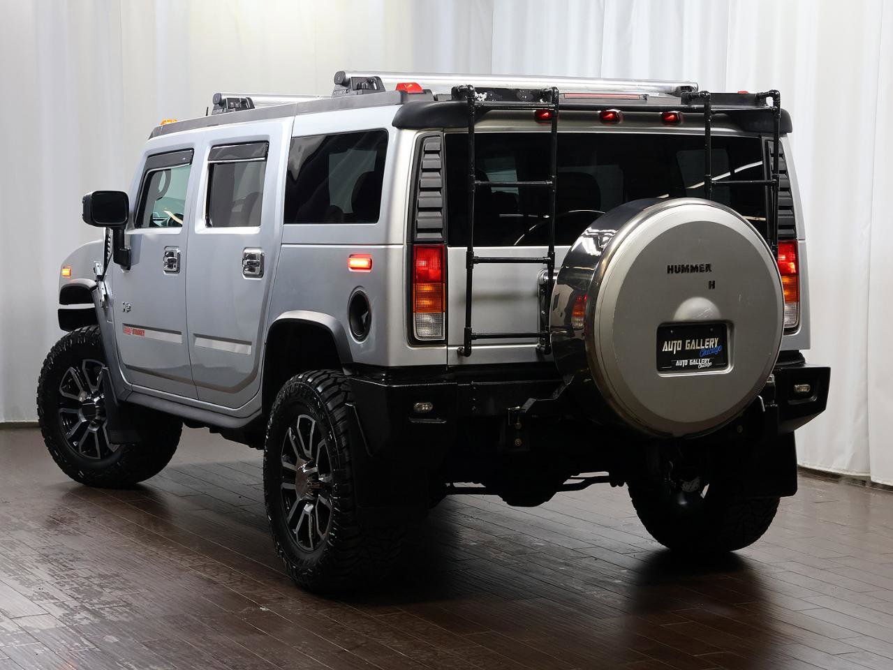 Used 2003 HUMMER H2 w/ Preferred Equipment Group image 8
