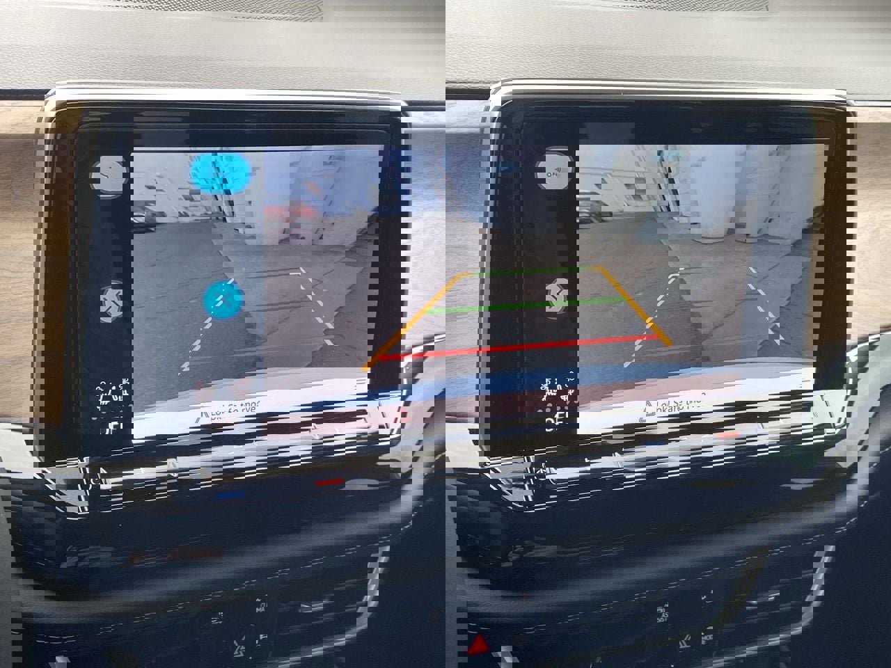 New 2026 Volkswagen Atlas SE image 7