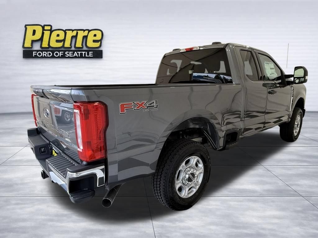 New 2026 Ford F250 XLT w/ FX4 Off-Road Package AWD/4WD image 5