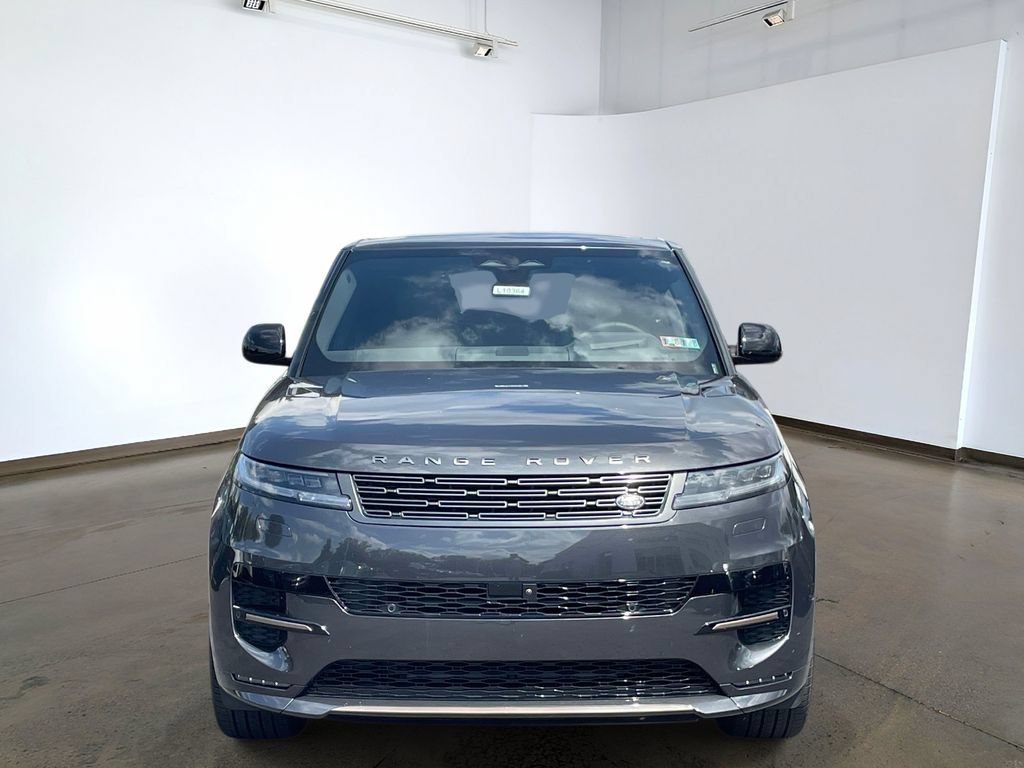 New 2026 Land Rover Range Rover Sport Dynamic SE AWD/4WD image 2