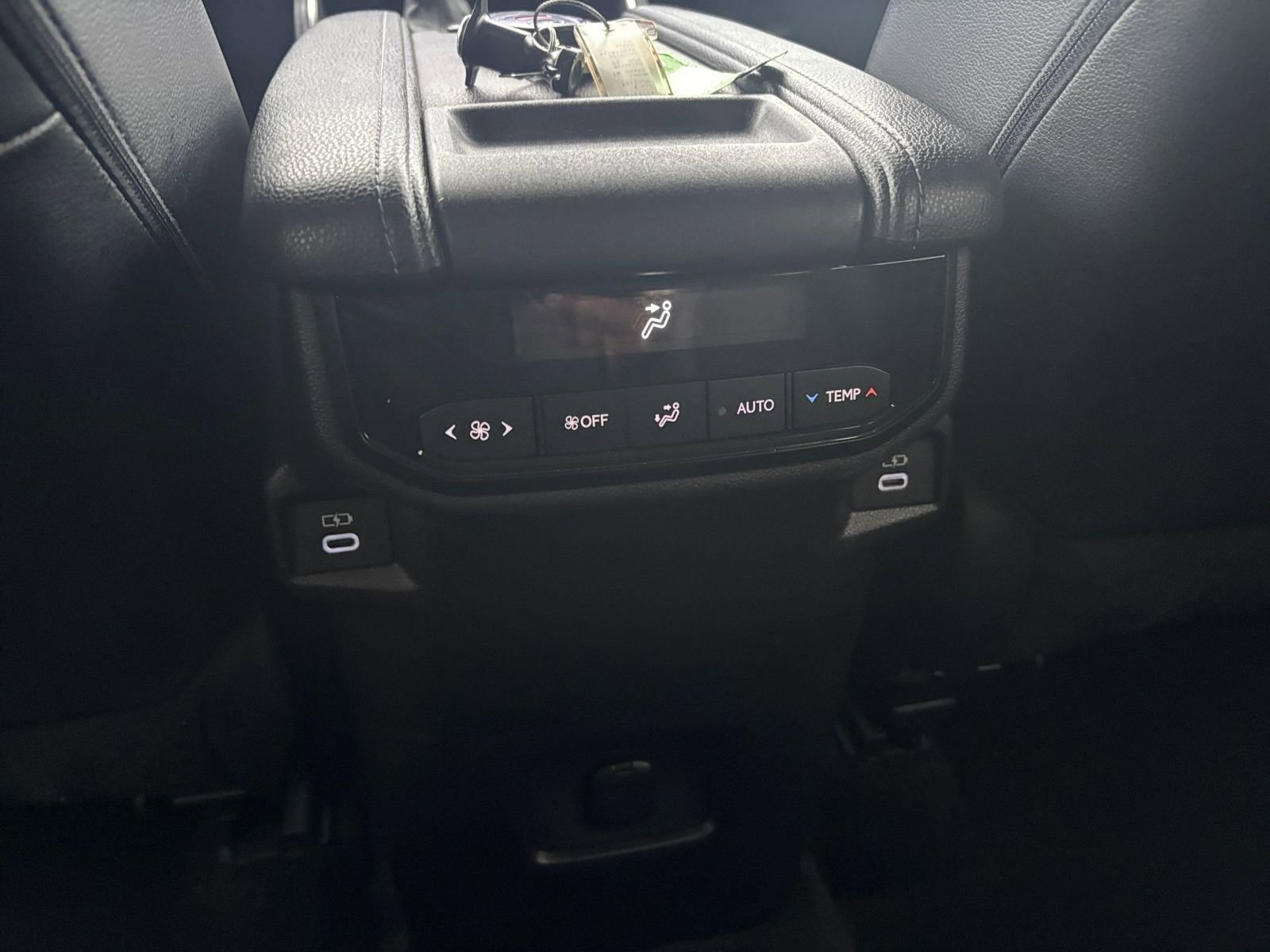 Used 2025 Toyota Grand Highlander FWD image 25