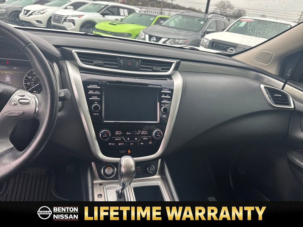Used 2018 Nissan Murano SV w/ Premium Package image 15