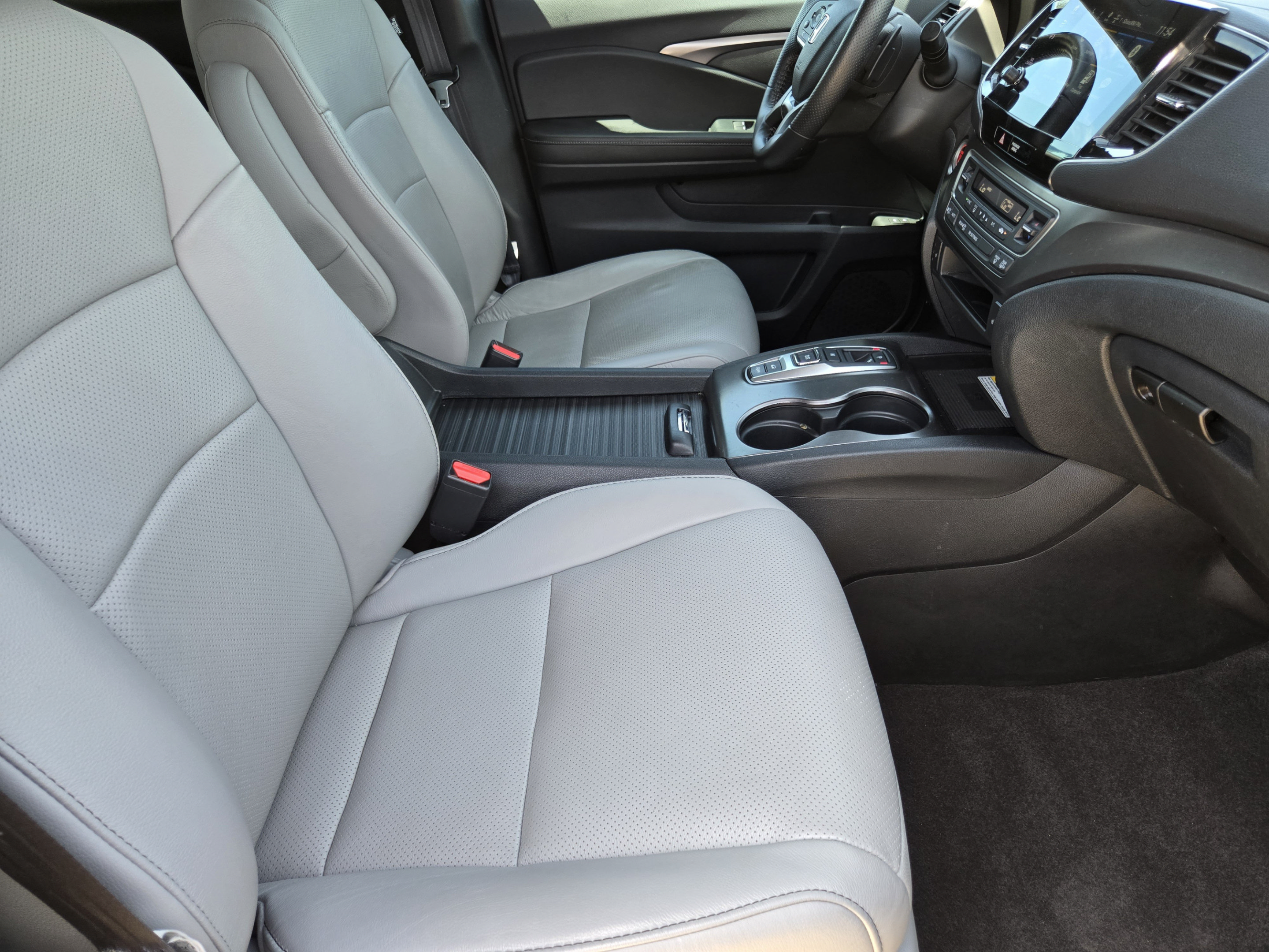 Certified 2023 Honda Passport EX-L image 10