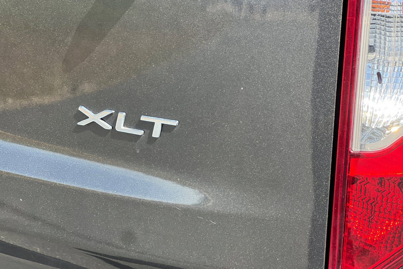 Used 2020 Ford Transit Connect XLT FWD image 26