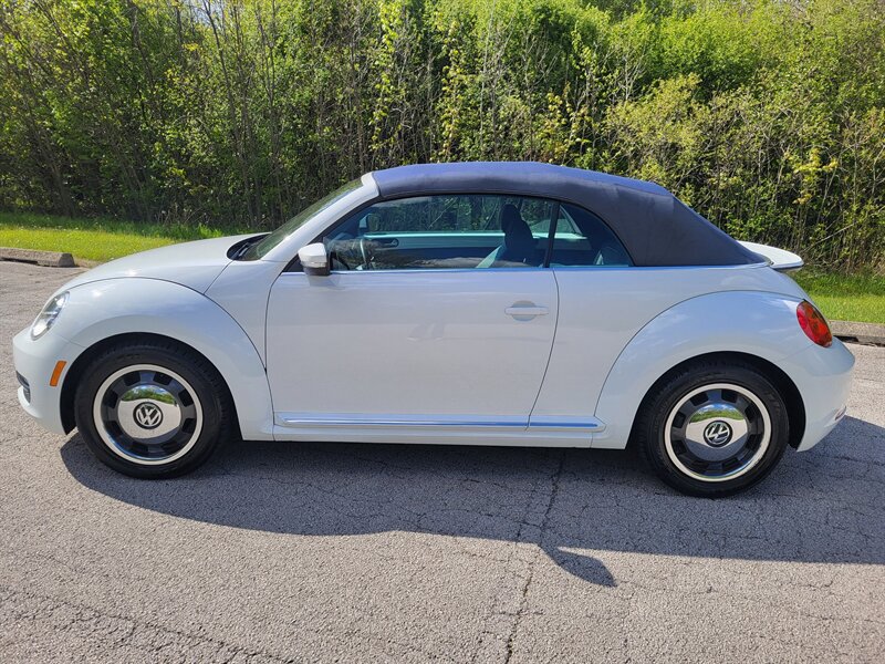 Used 2016 Volkswagen Beetle 1.8T Denim FWD image 5