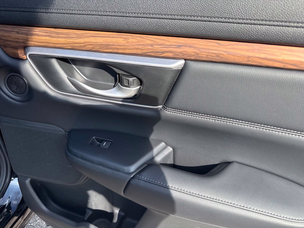 Used 2017 Honda CR-V EX-L image 40