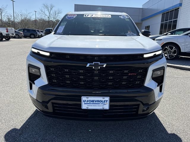 Used 2024 Chevrolet Traverse RS image 8