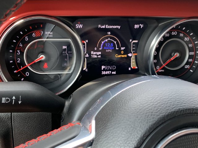 Used 2022 Jeep Wrangler Unlimited Rubicon w/ Cold Weather Group AWD/4WD image 20