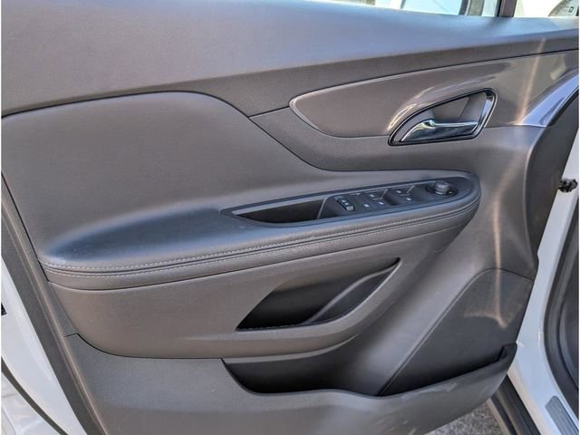 Certified 2022 Buick Encore Preferred w/ Safety Package image 15