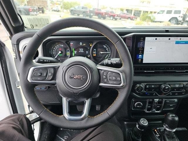 New 2024 Jeep Wrangler Unlimited Sahara w/ Safety Group AWD/4WD image 13