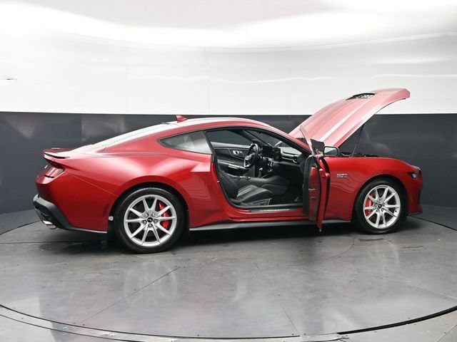 Used 2024 Ford Mustang GT Premium RWD image 35