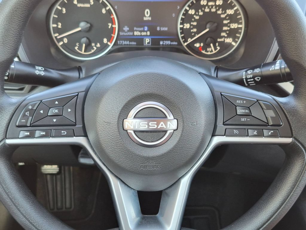 Used 2025 Nissan Altima 2.5 SV FWD image 23