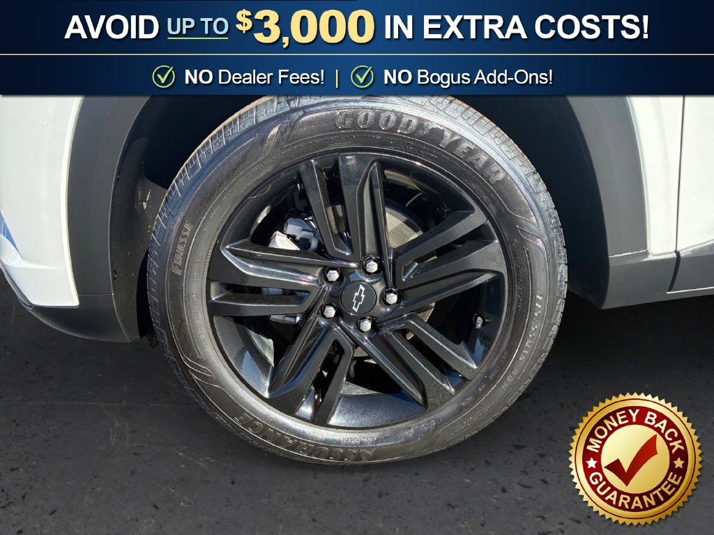 Used 2024 Chevrolet Trax ACTIV w/ Sunroof Package FWD image 13