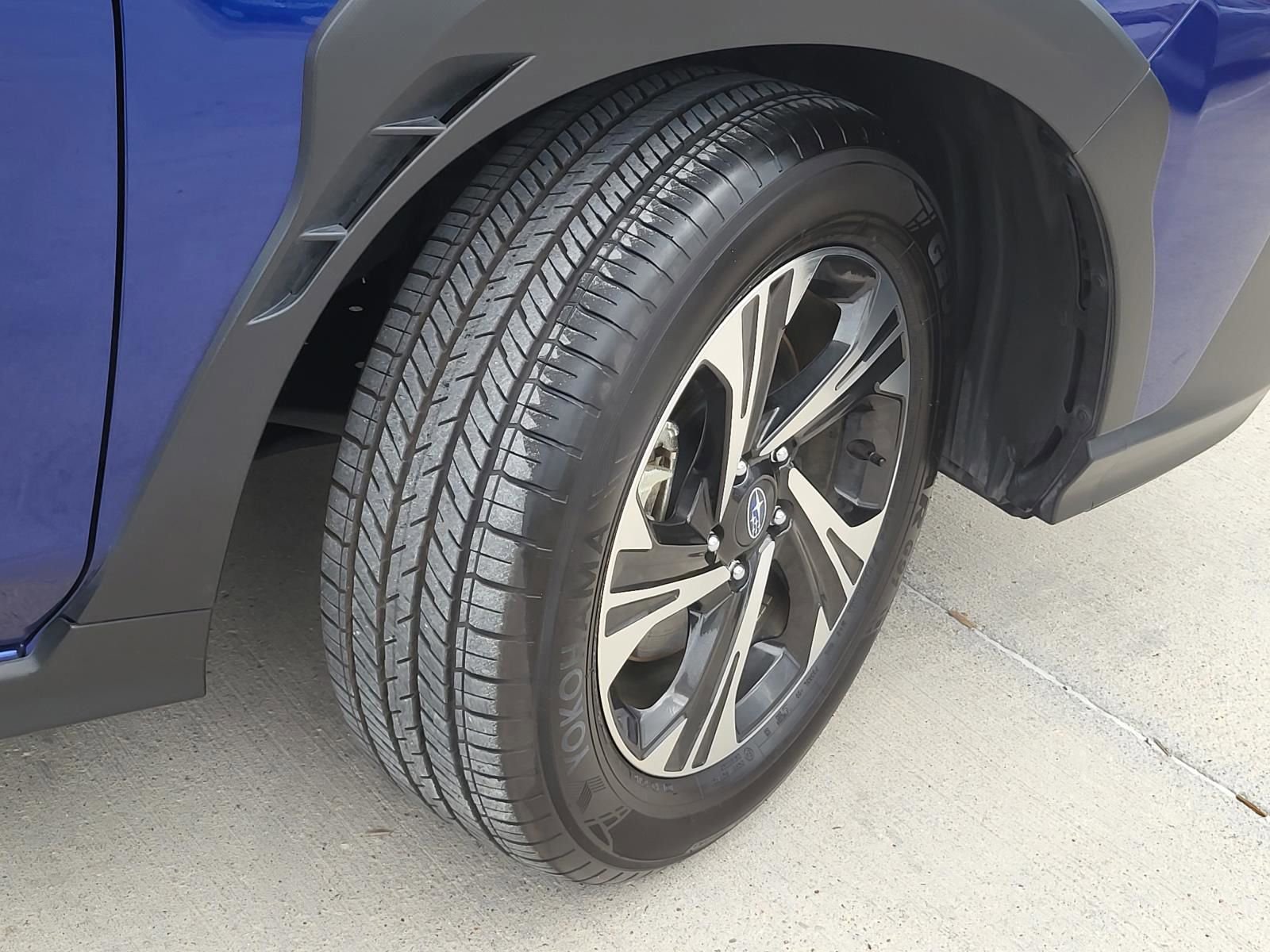 Certified 2025 Subaru Crosstrek 2.0i Premium image 5