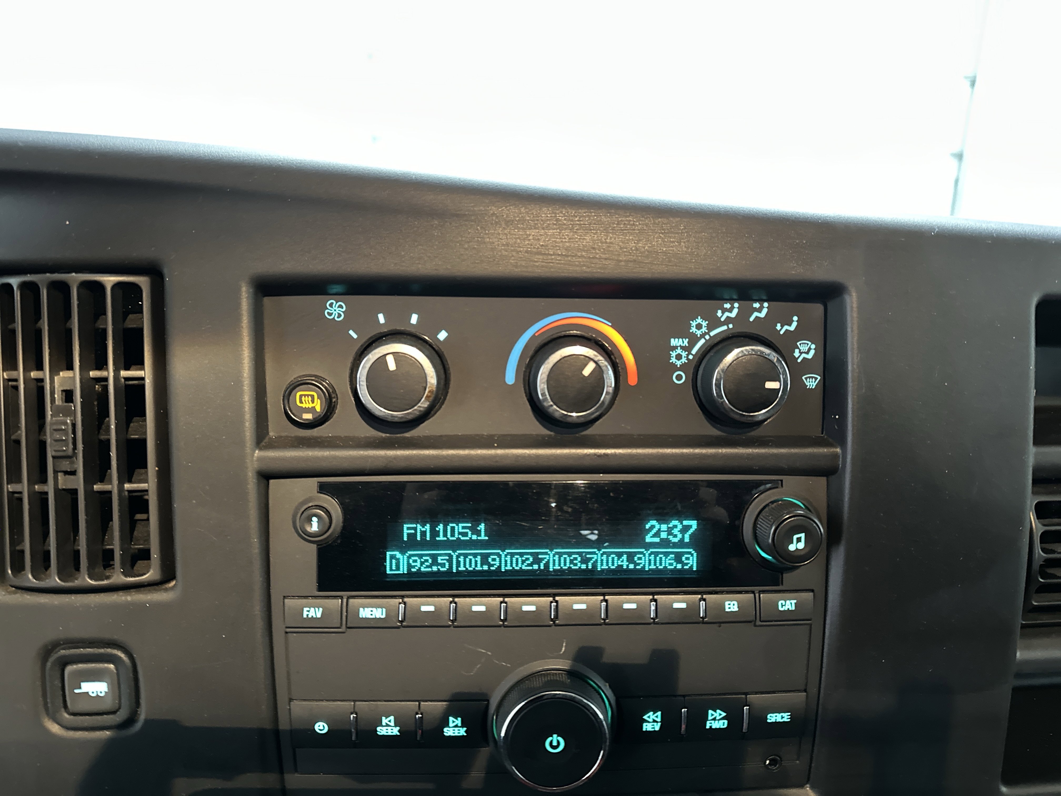 Used 2024 Chevrolet Express 2500 Work Van w/ Driver Convenience Package image 26