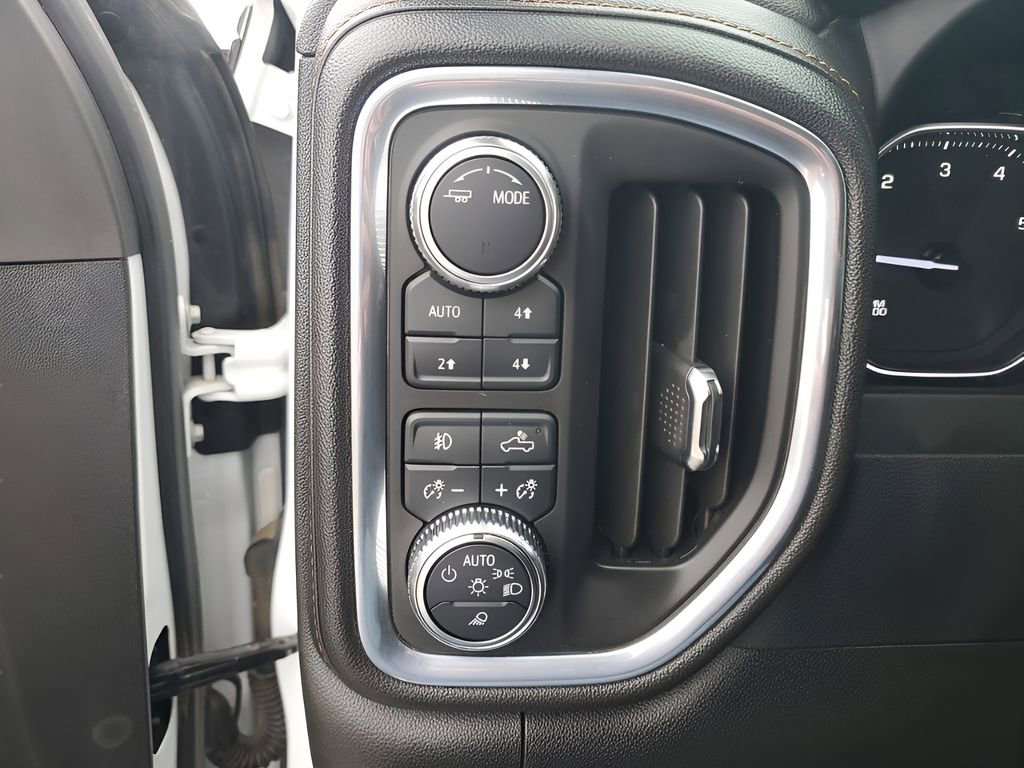 Used 2023 GMC Sierra 2500 AT4 w/ AT4 Preferred Package image 33