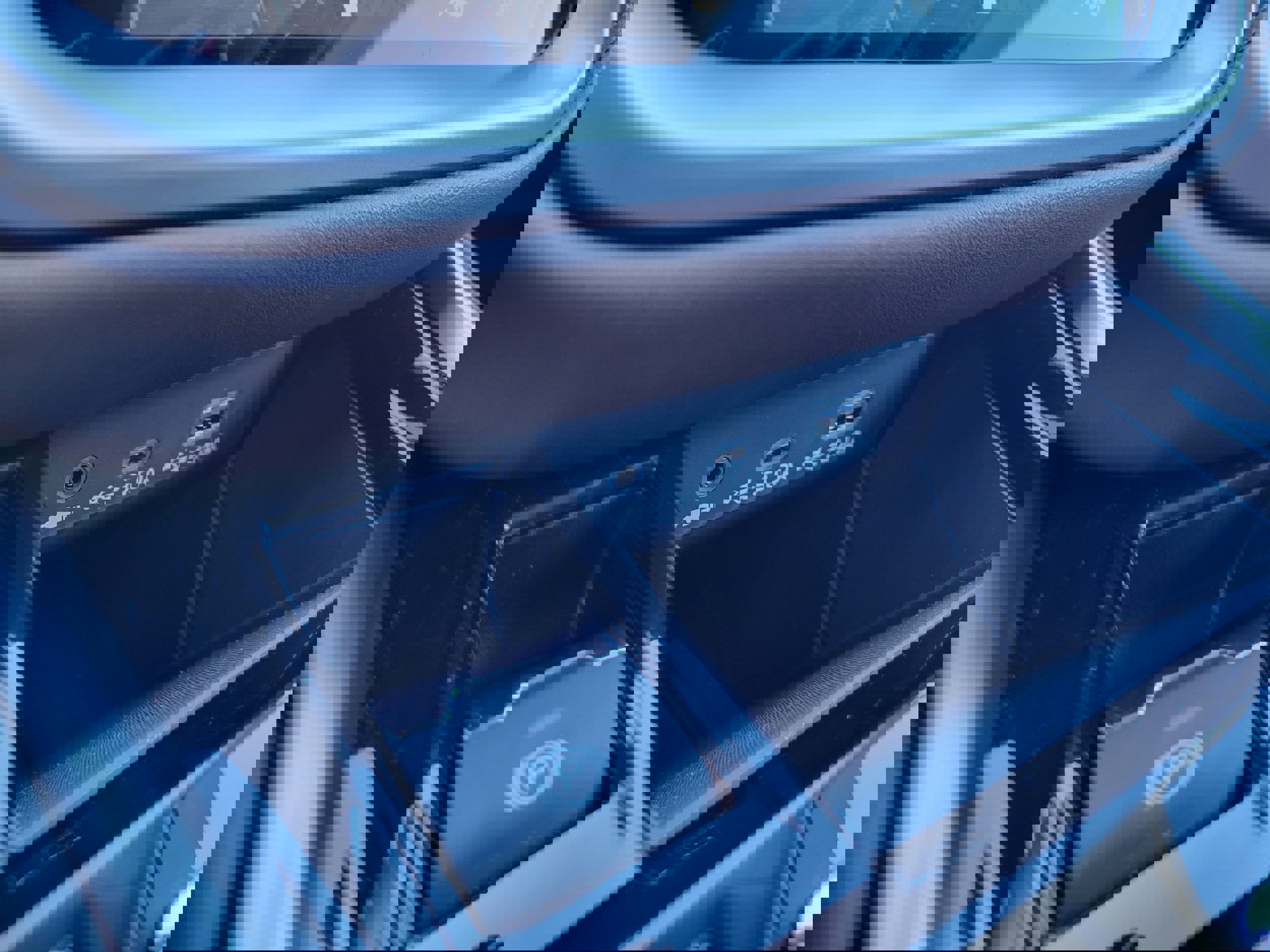 Certified 2025 Subaru Outback Touring XT w/ Popular Package #2 image 21